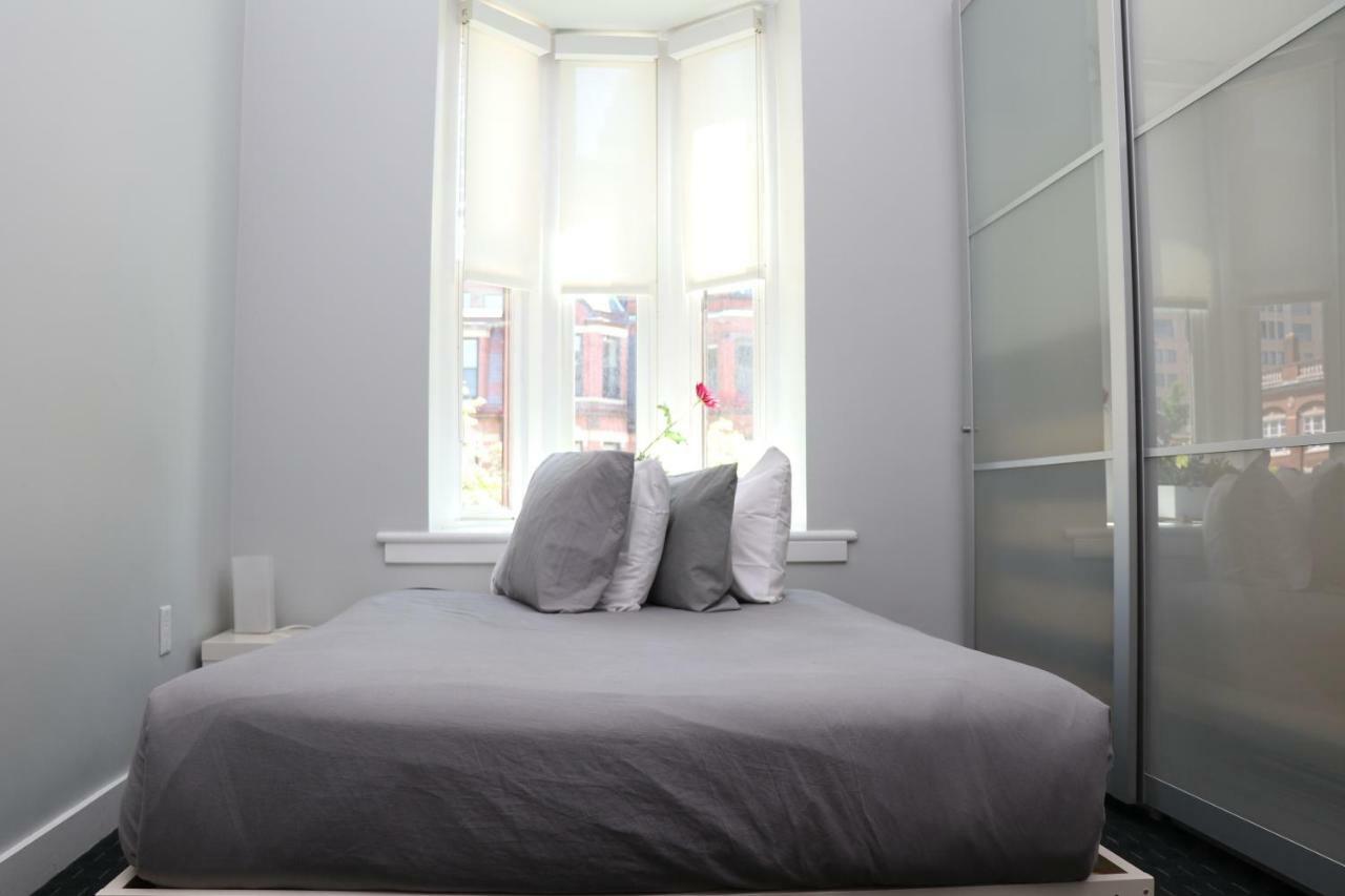 Stylish Newbury Street Studio, #11 波士顿 外观 照片